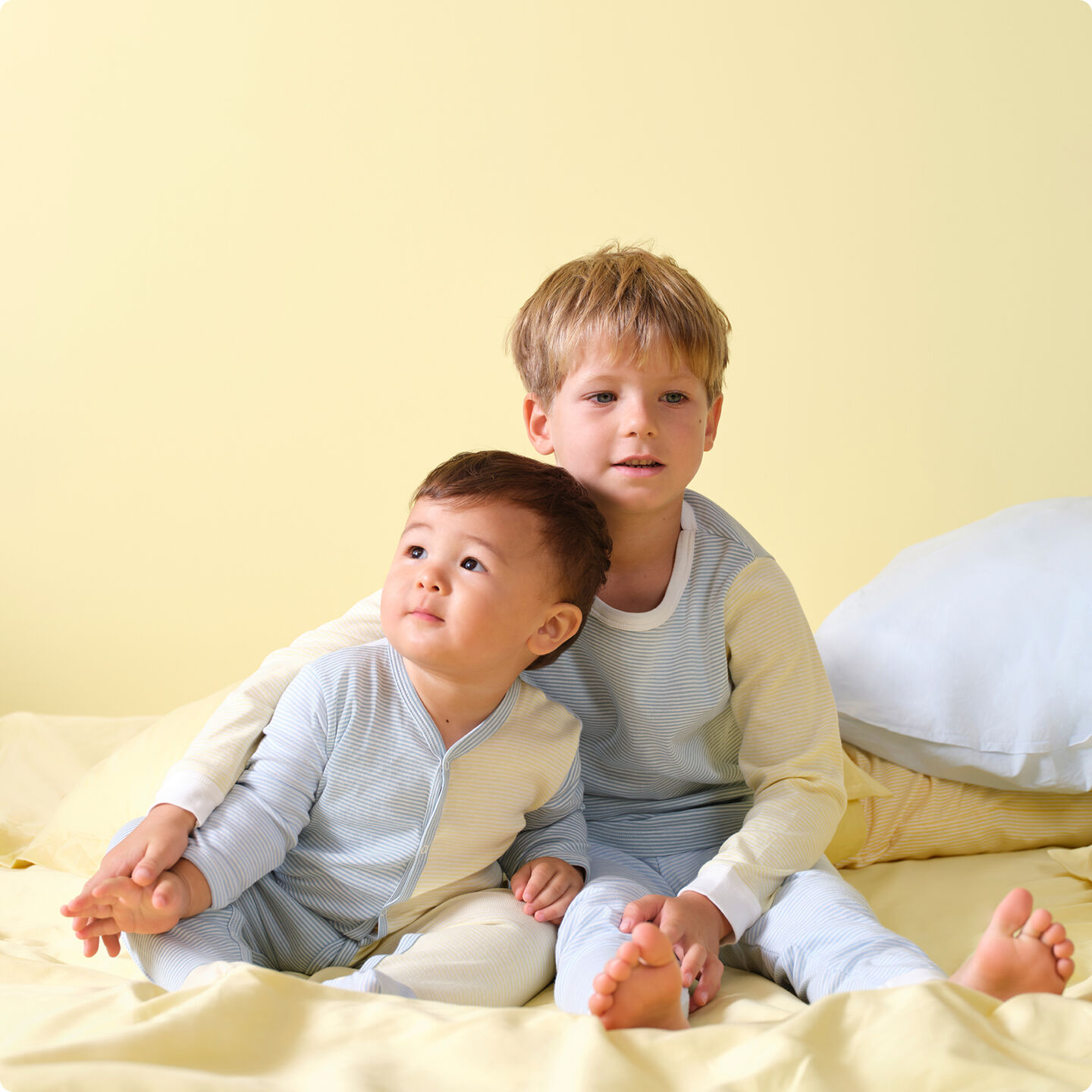 <p class="text-component">Gestreepte pyjama</p>