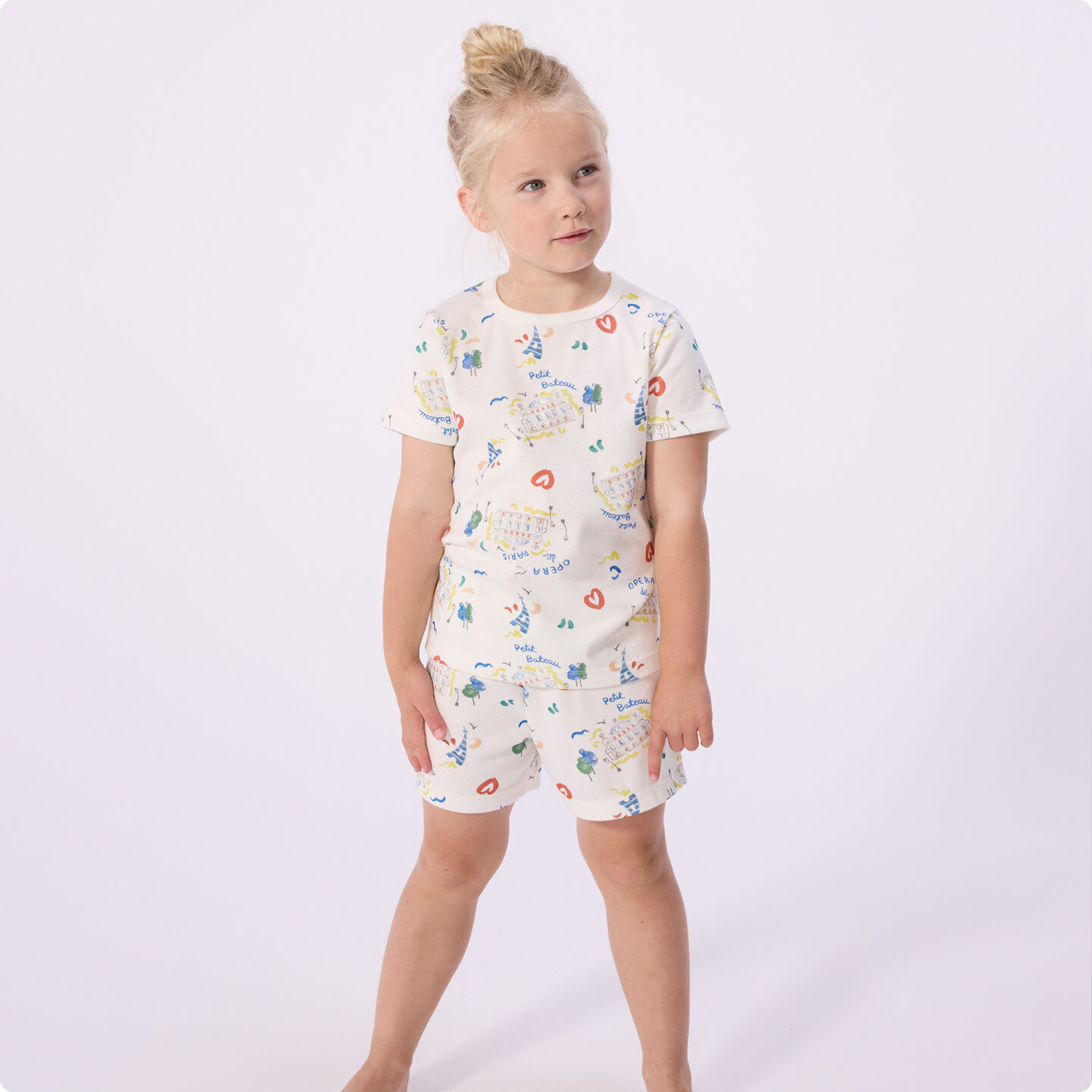 <p class="text-component">Pyjamas</p>