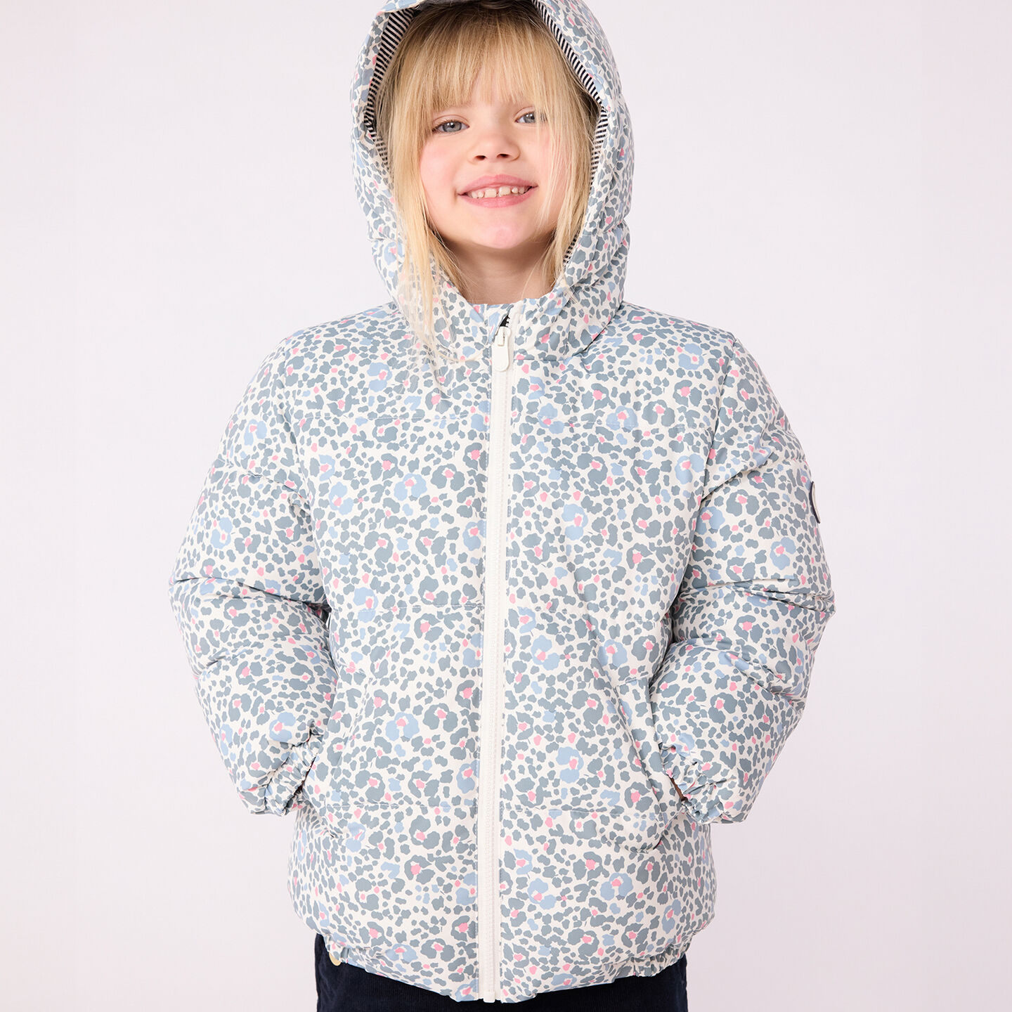 <p class="text-component">Bovenkleding</p>