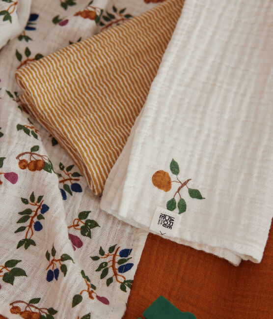 Setje met 3 babyluiers met vruchtenprint en fijngeribd velours MARSHMALLOW/ BOUDOR/ MULTICO