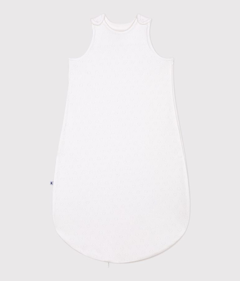 Babytrappelzak van ajourkatoen met hartjesprint TOG 0,5 wit