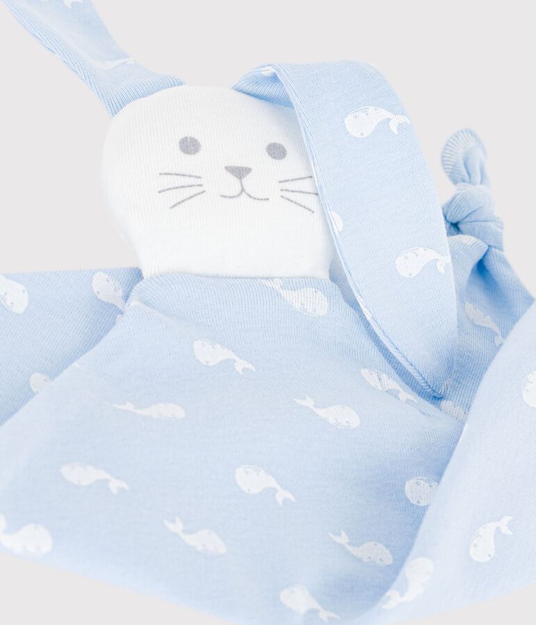 Doudou b&eacute;b&eacute; en coton imprim&eacute; baleine bleu/blanc