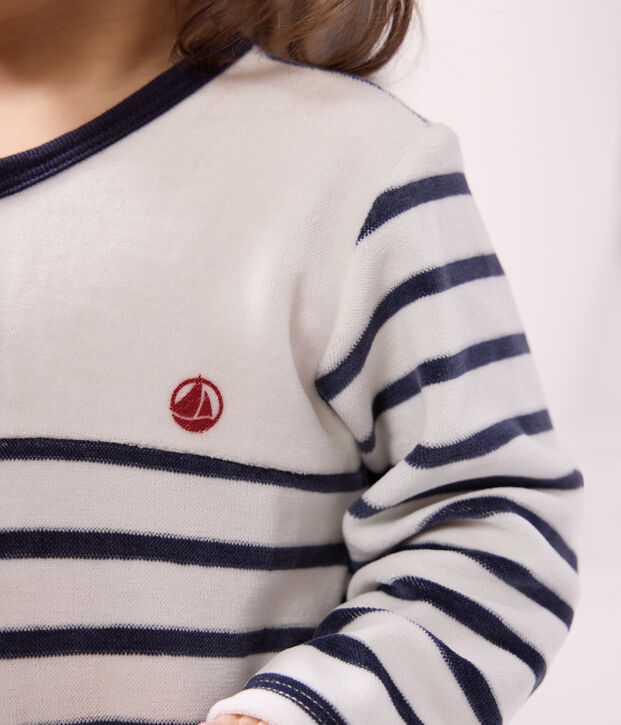 Gestreepte babypyjama van velours wit/blauw