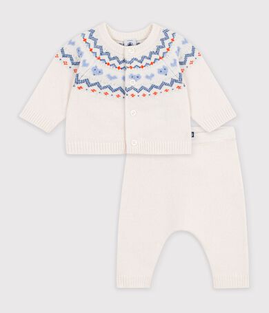 Gebreid babysetje met jacquardmotief.