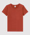 DE STRAIGHT-FIT, T-shirt voor dames met ronde hals in biokatoen bruin OMBRIE