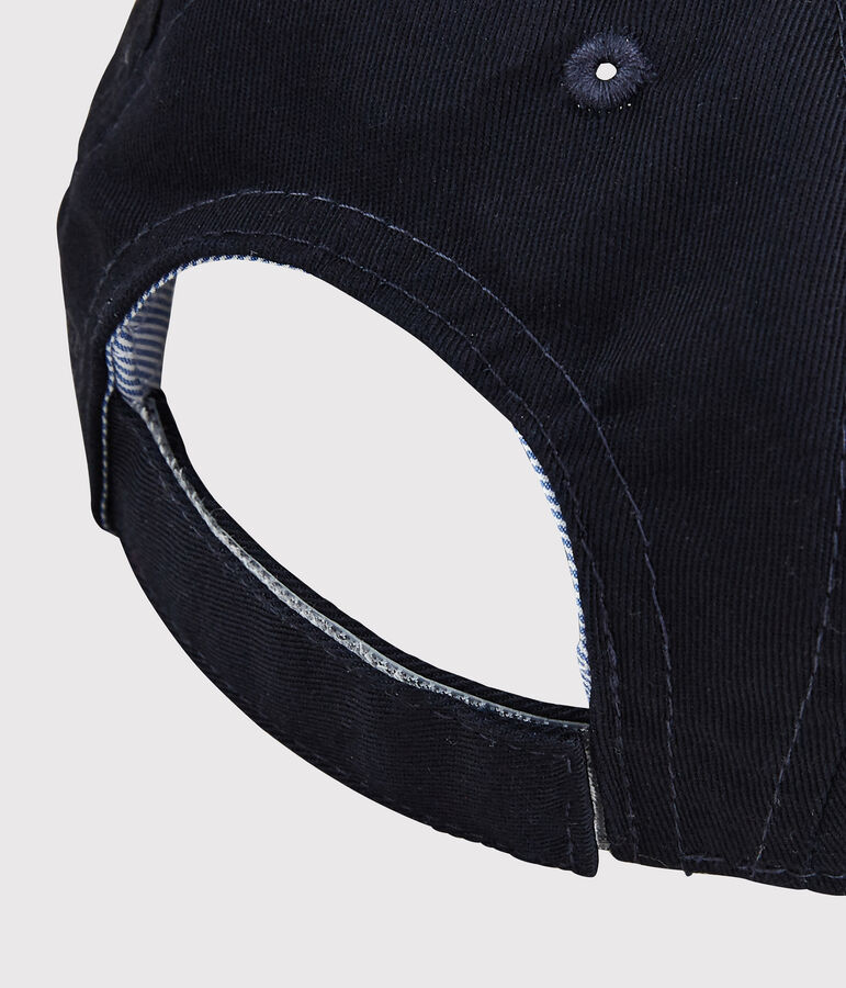 Pet voor babyjongens met badge van badstof blauw/wit