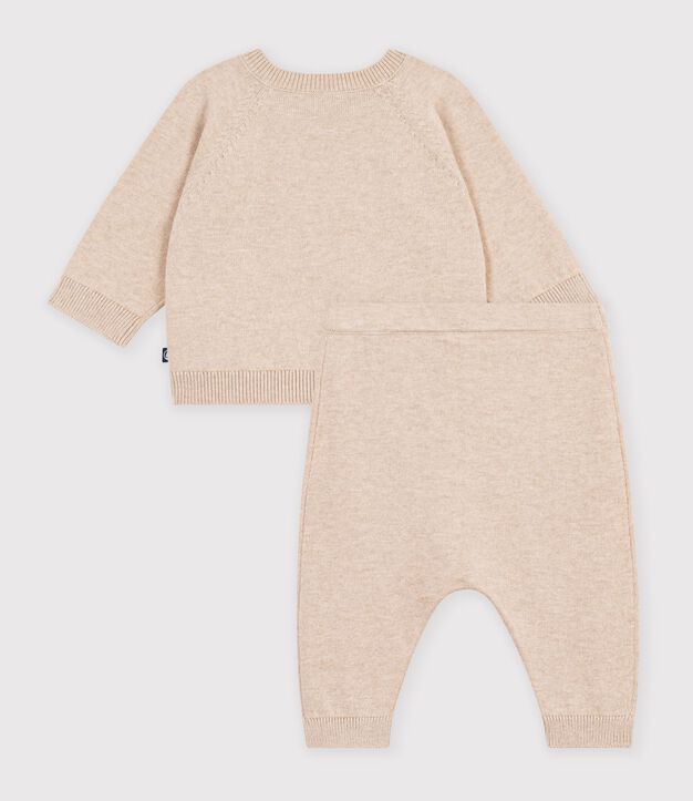 Gebreid babysetje met motiefje PAIN
