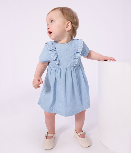 Robe bébé en coton manches courtes en chambray, brodée de cœurs bleu BLEU CLAIR