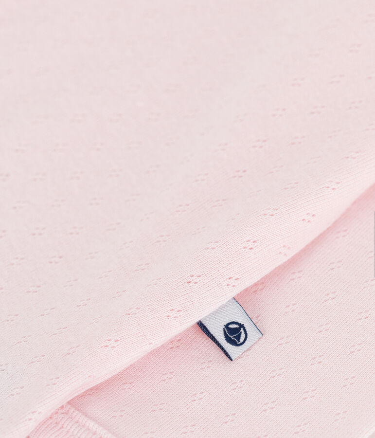 Katoenen babypyjama zonder voetjes met claudinekraagje roze