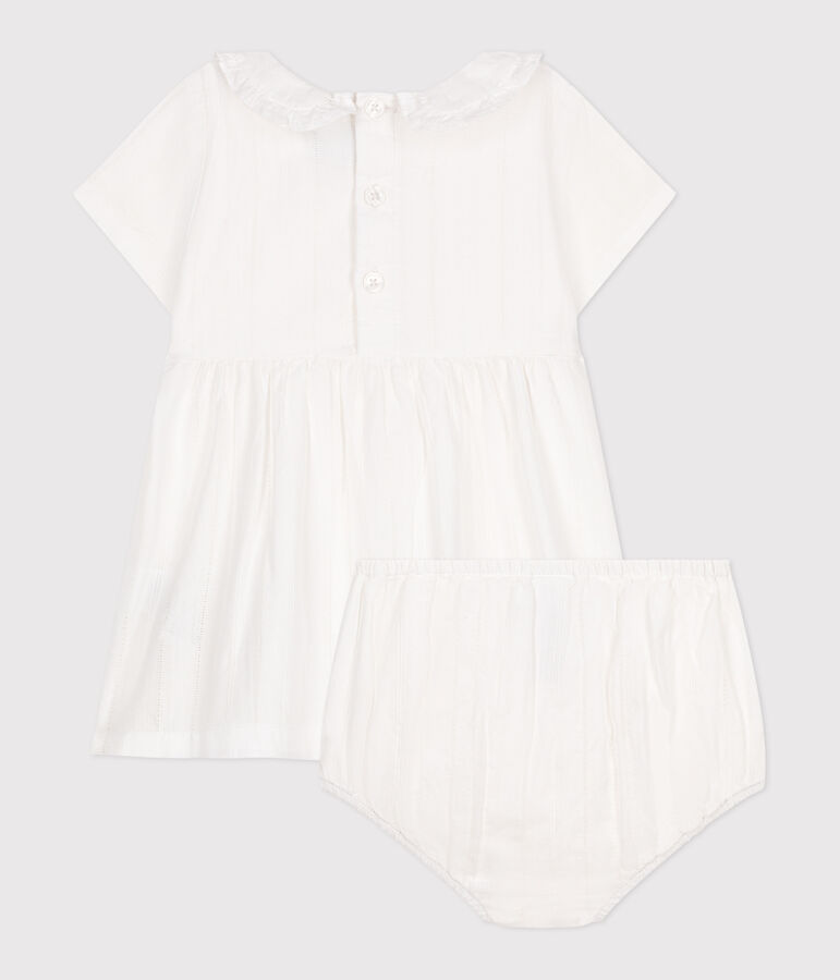 Robe blanche b&eacute;b&eacute; en coton, bloomer et leurs d&eacute;tails ajour&eacute;s blanc