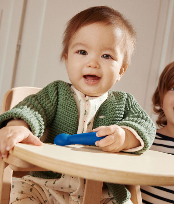 Gebreide uniseks babycardigan in ribbelsteek groen CROCO