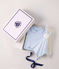 Ensemble cadeau b&eacute;b&eacute; combinaison et doudou imprim&eacute;s baleines bleu/blanc