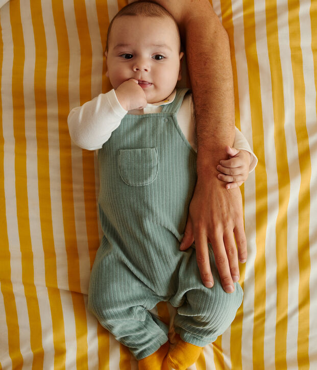 Ensemble naissance salopette et body brod&eacute; en coton vert
