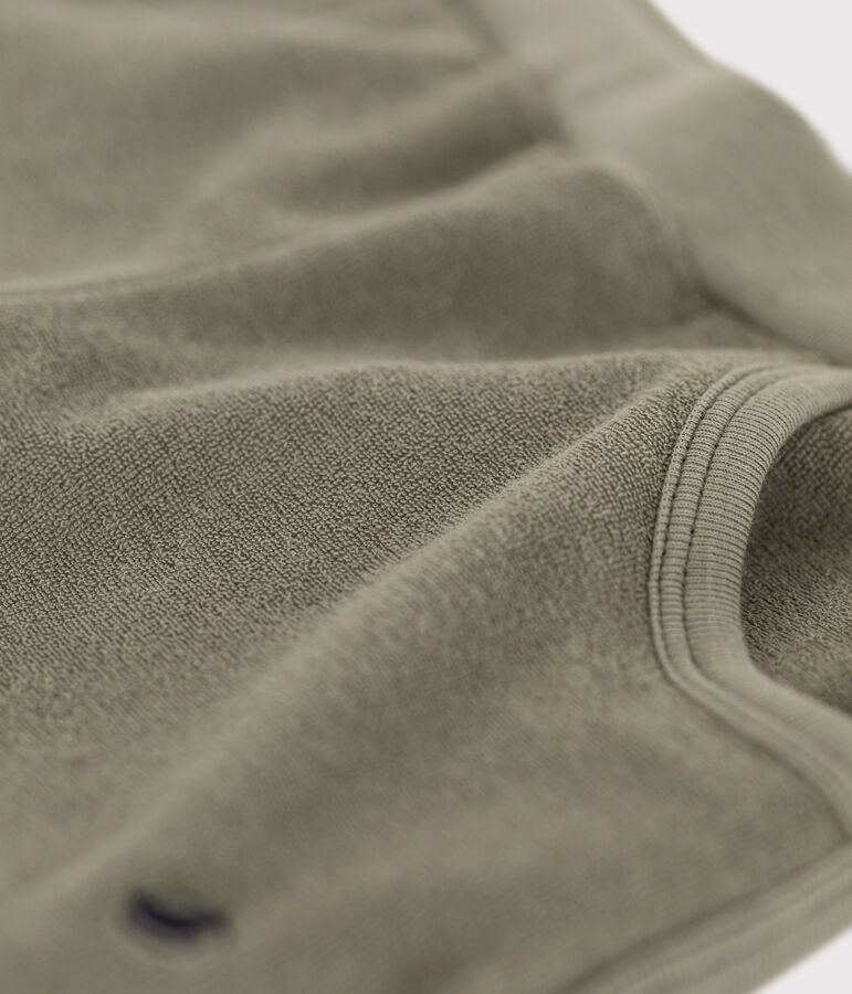 Meisjesshort in boucl&eacute;badstof groen