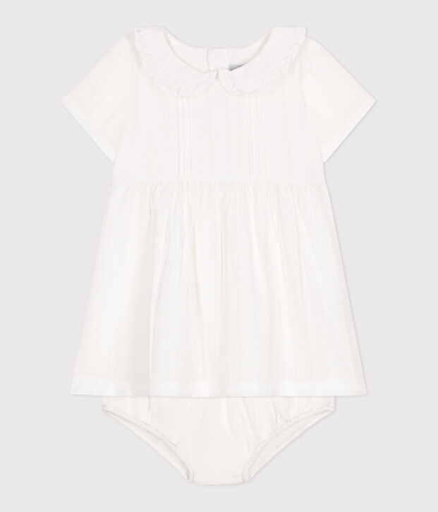 Robe blanche b&eacute;b&eacute; en coton, bloomer et leurs d&eacute;tails ajour&eacute;s blanc