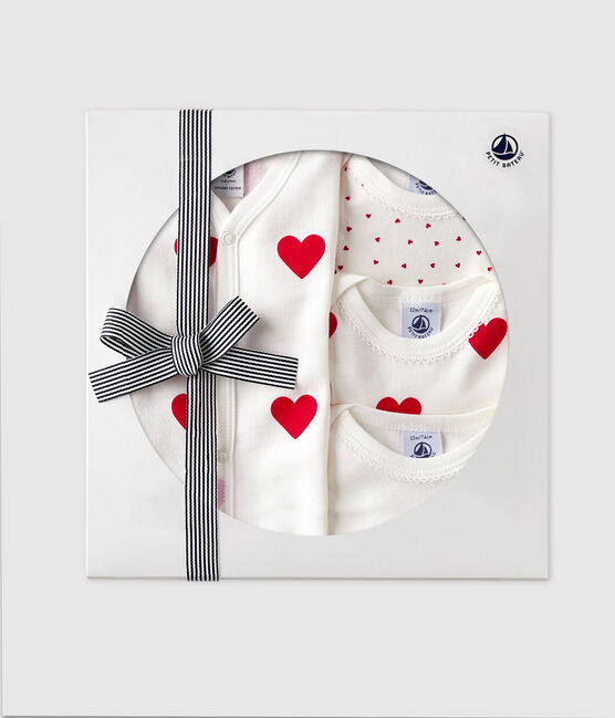 Coffret cadeaux cœur bébé. variante 1