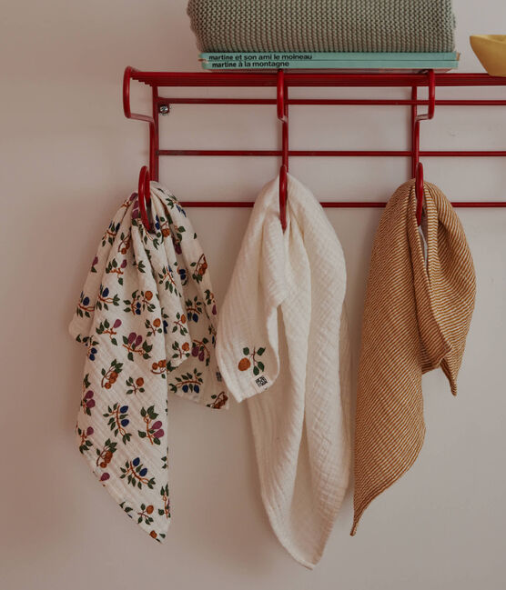 Setje met 3 babyluiers met vruchtenprint en fijngeribd velours MARSHMALLOW/ BOUDOR/ MULTICO