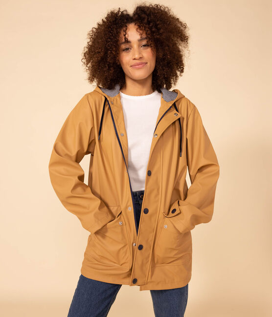 Iconische regenjas van gerecycleerd materiaal en biologisch katoen beige TOURONE