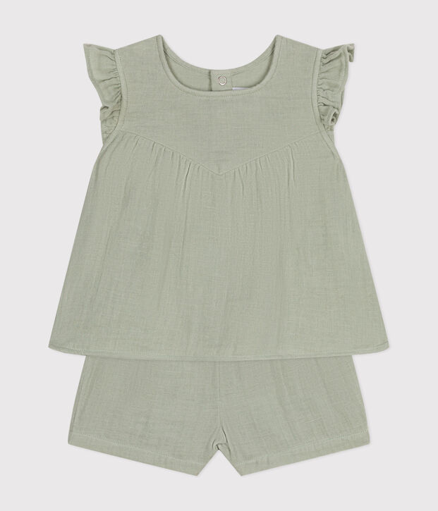 Luchtig katoenen babypakje met blouse en korte broek groen