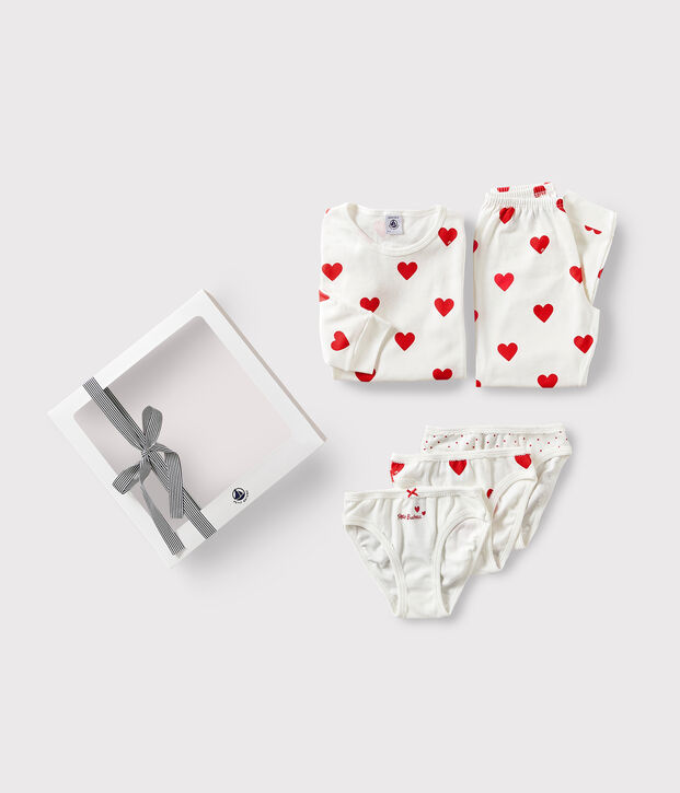Geschenkverpakking met pyjama en onderbroekjes met rode hartjesprint van katoen multicouleur