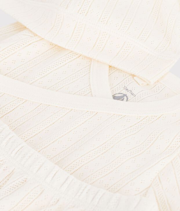 Ensemble long 3 pi&egrave;ces b&eacute;b&eacute; en coton ajour&eacute; et son bonnet blanc cass&eacute;