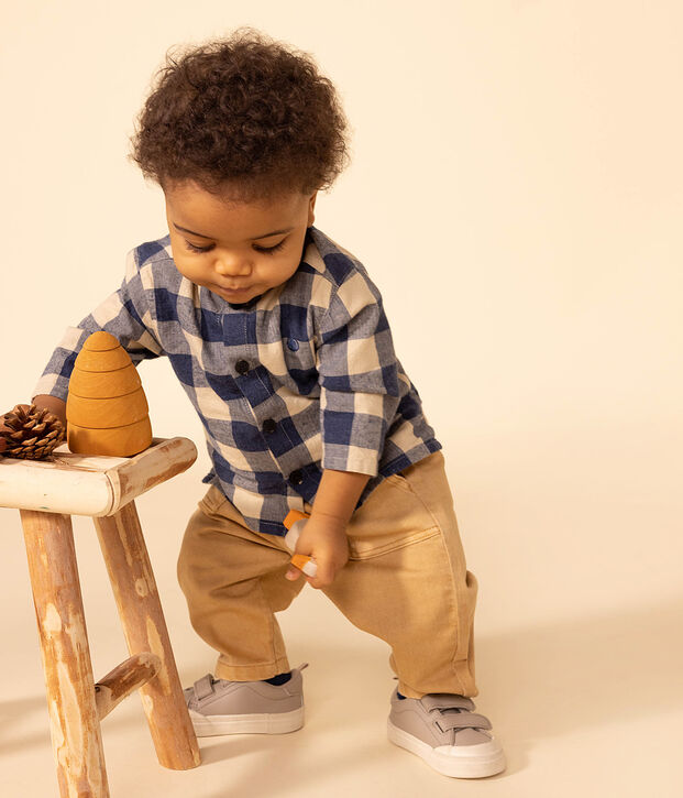 Pantalon en denim de couleur b&eacute;b&eacute; beige