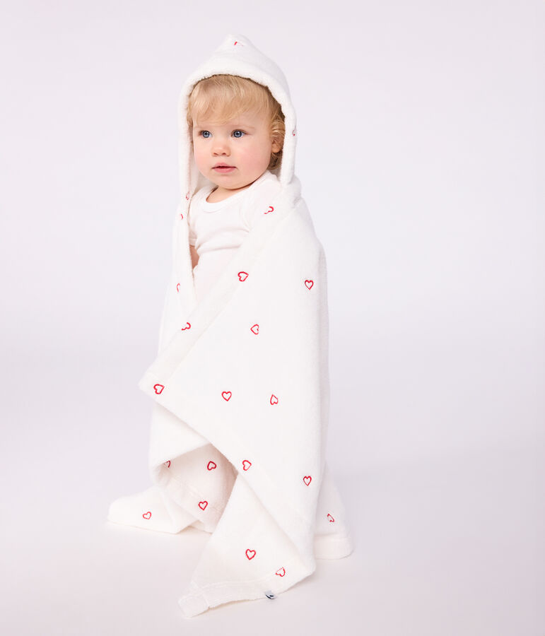 Badcape met geborduurde hartjes in badstof voor baby&rsquo;s wit MARSHMALLOW/roze CHARME