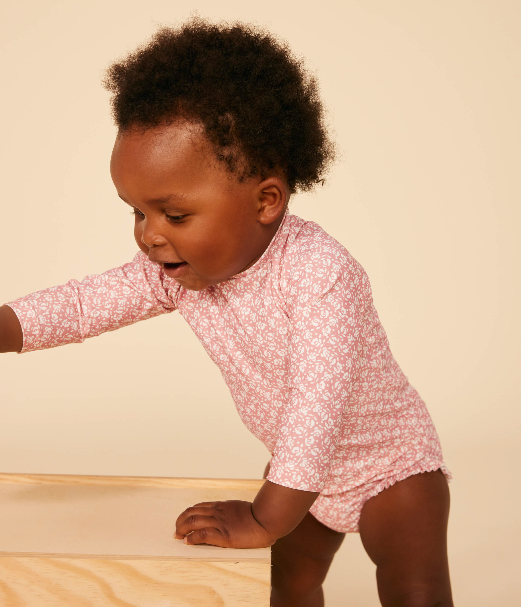 Zwemshirt met uv bescherming voor baby s PANTY MARSHMALLOW Petit Bateau