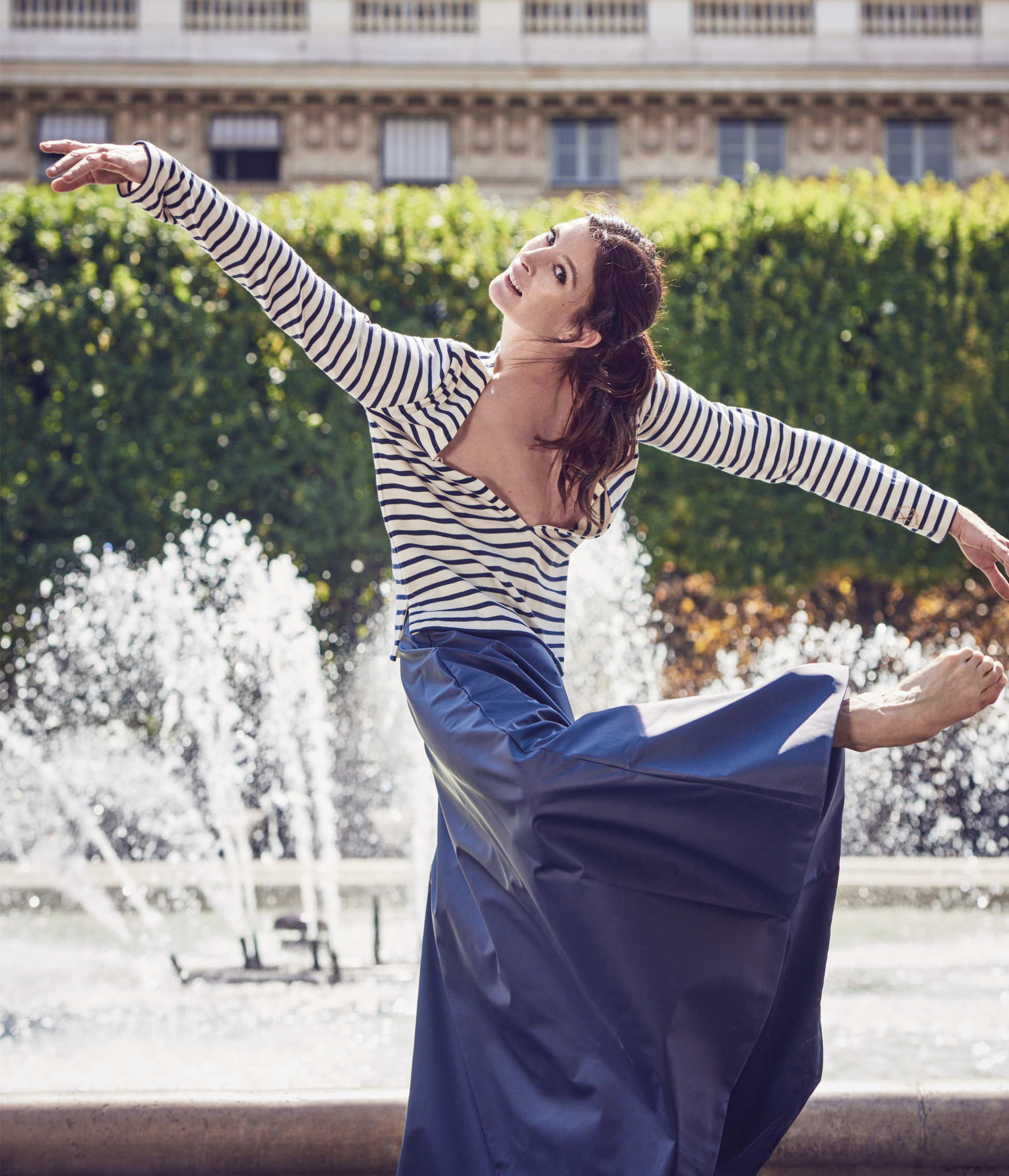 Mariniere femme decolletee dans le dos. Petit bateau x Marie Agnes Gillot COQUILLE SMOKING Petit Bateau